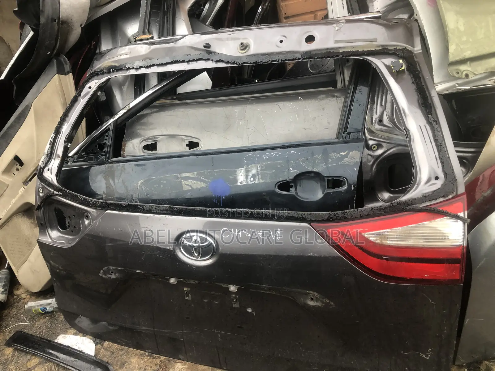 Boot for Toyota Sienna 2016 Model