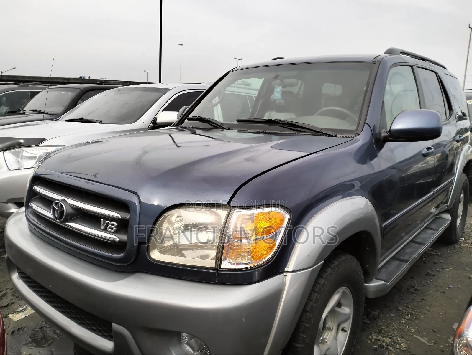 Toyota Sequoia 2004 Blue