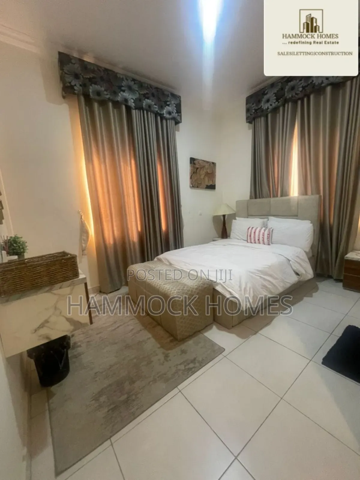 Furnished 5bdrm Duplex in Agodi Gra for sale