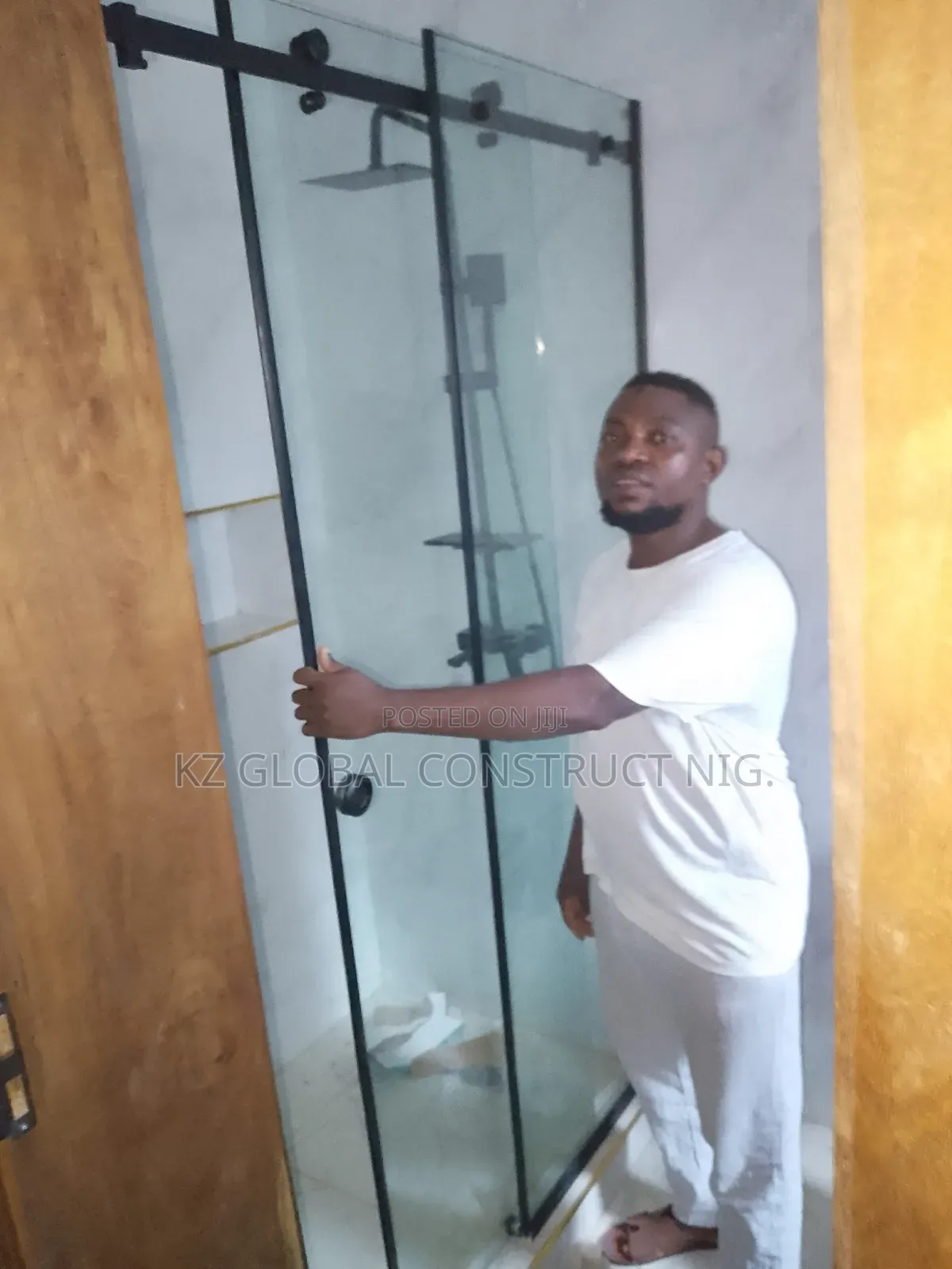 Sliding Frameless Shower Cubicle 2