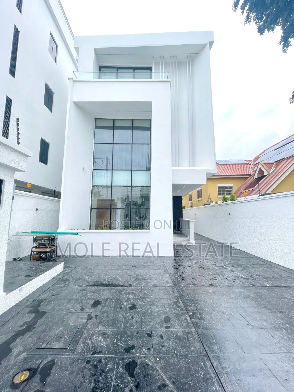 Furnished 4bdrm Duplex in Leki, Lekki Phase 1 for sale