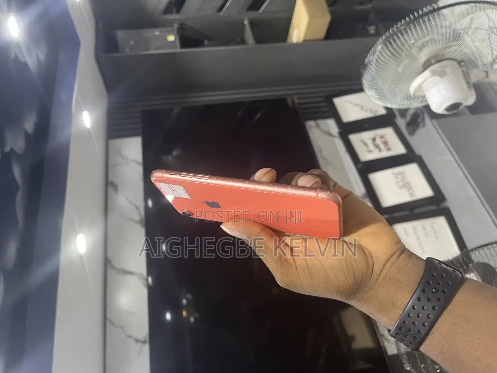 Apple iPhone XR 64 GB Orange