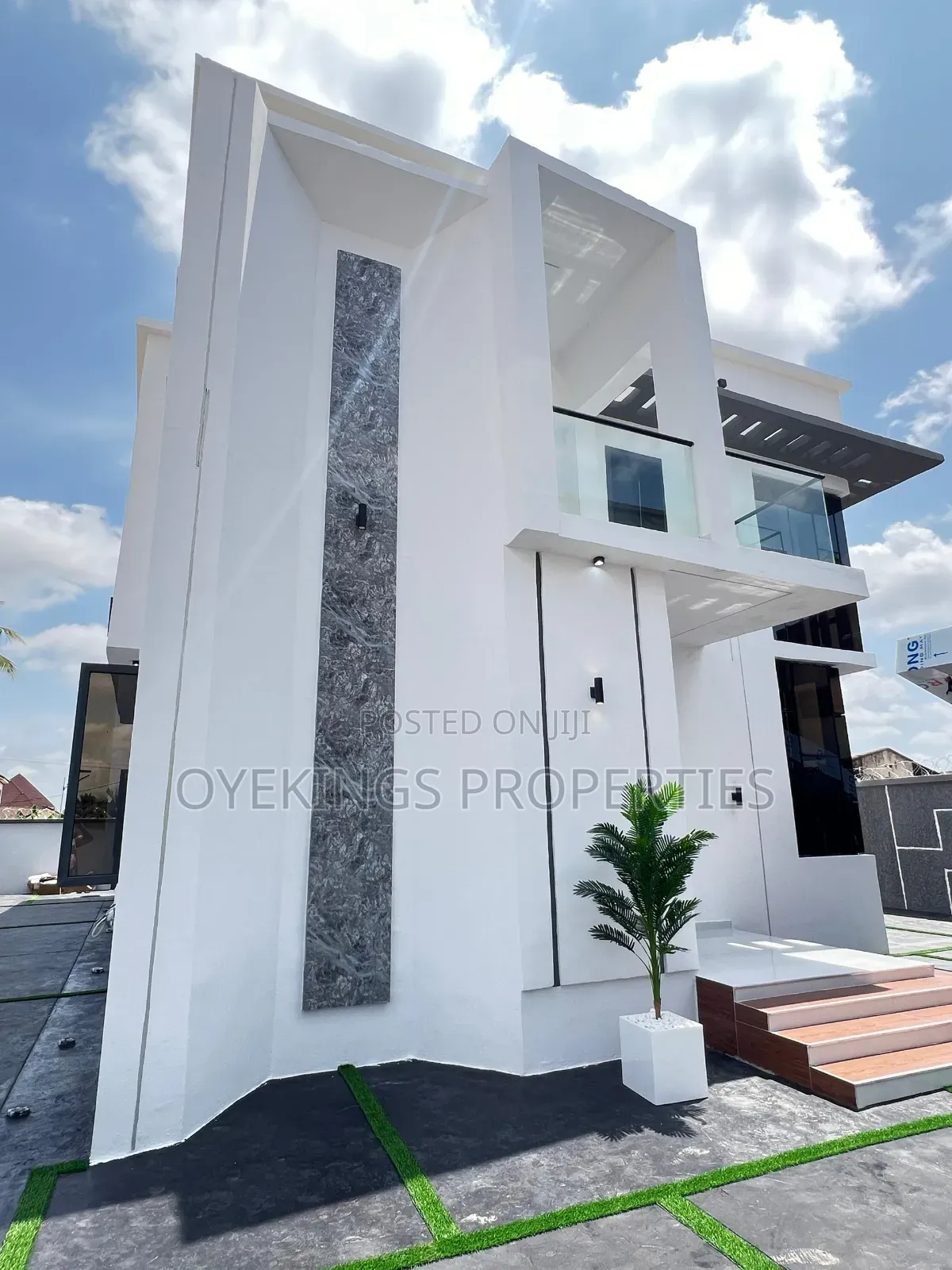 4bdrm Duplex in Aare, Oluyole Estate for sale