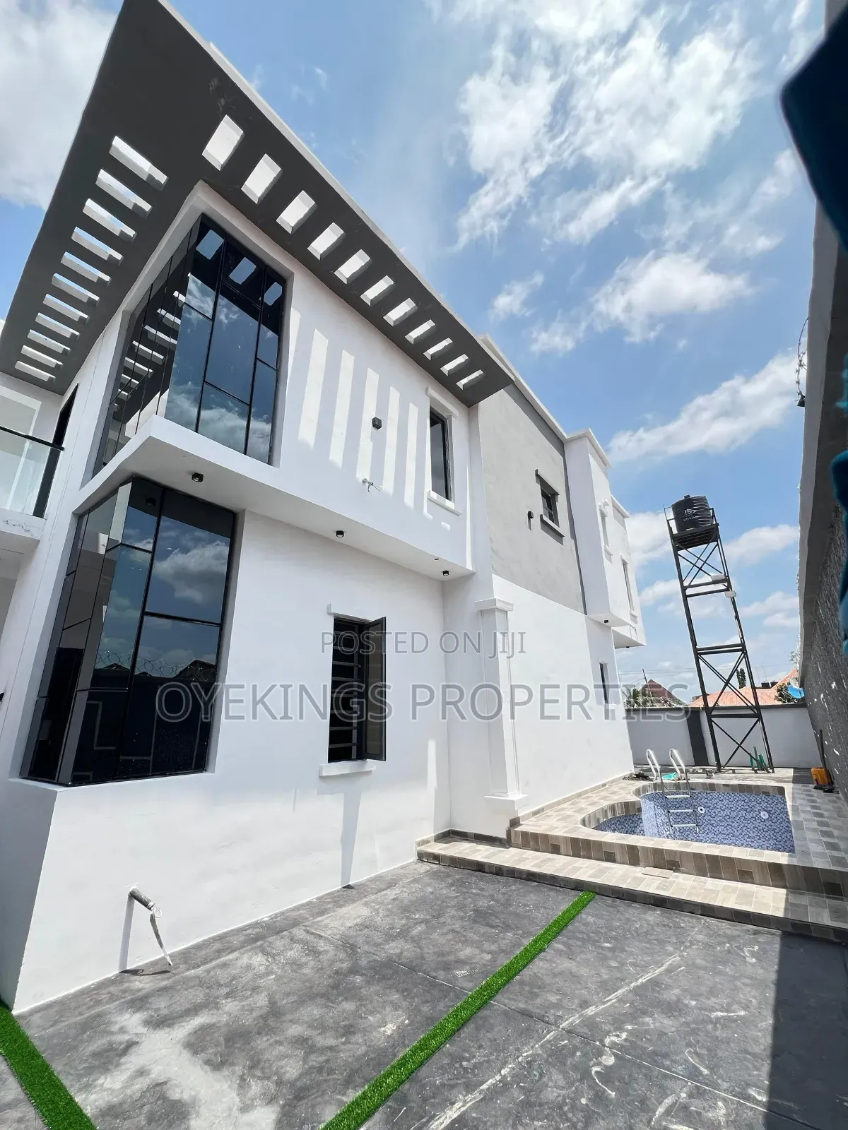 4bdrm Duplex in Aare, Oluyole Estate for sale