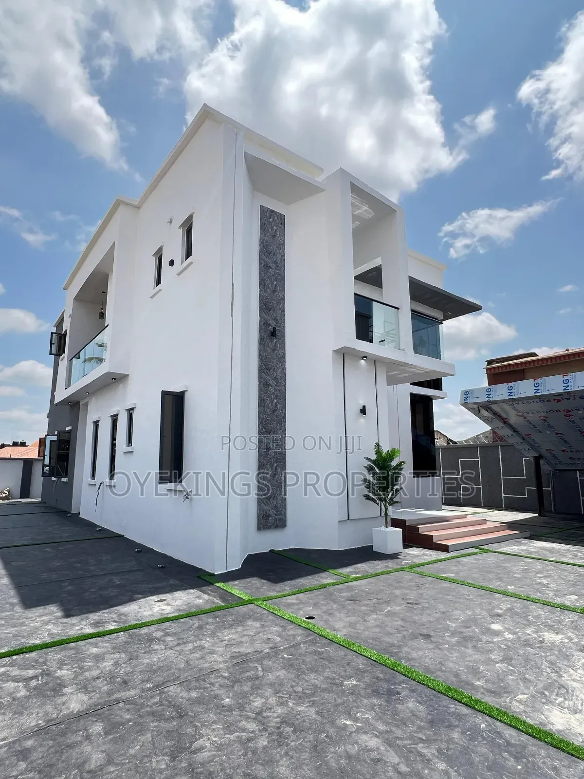 4bdrm Duplex in Aare, Oluyole Estate for sale