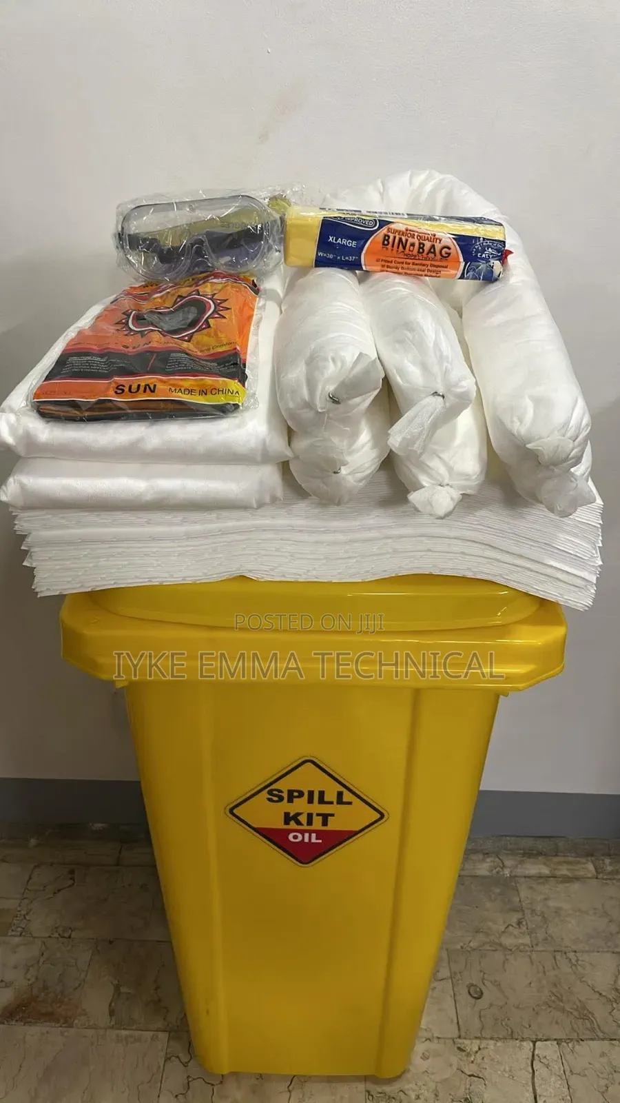 Emergency Oil Spill Kit
