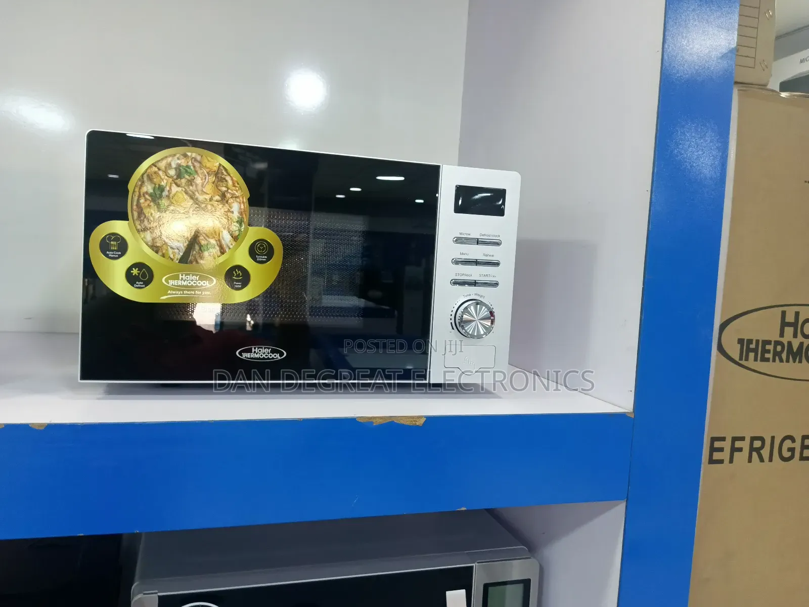 Haier Thermocool 20 Litters Digital Microwave Silver