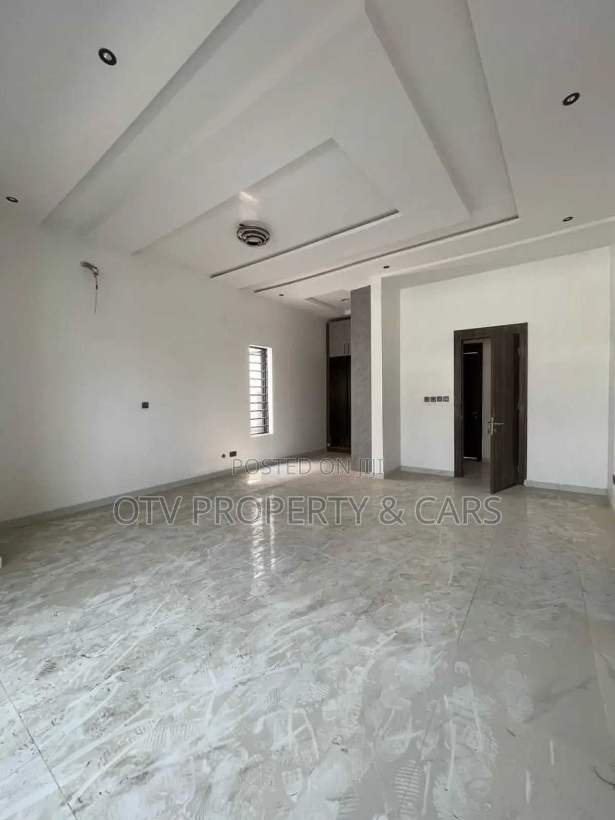 Furnished 5bdrm Duplex in Ikate for sale