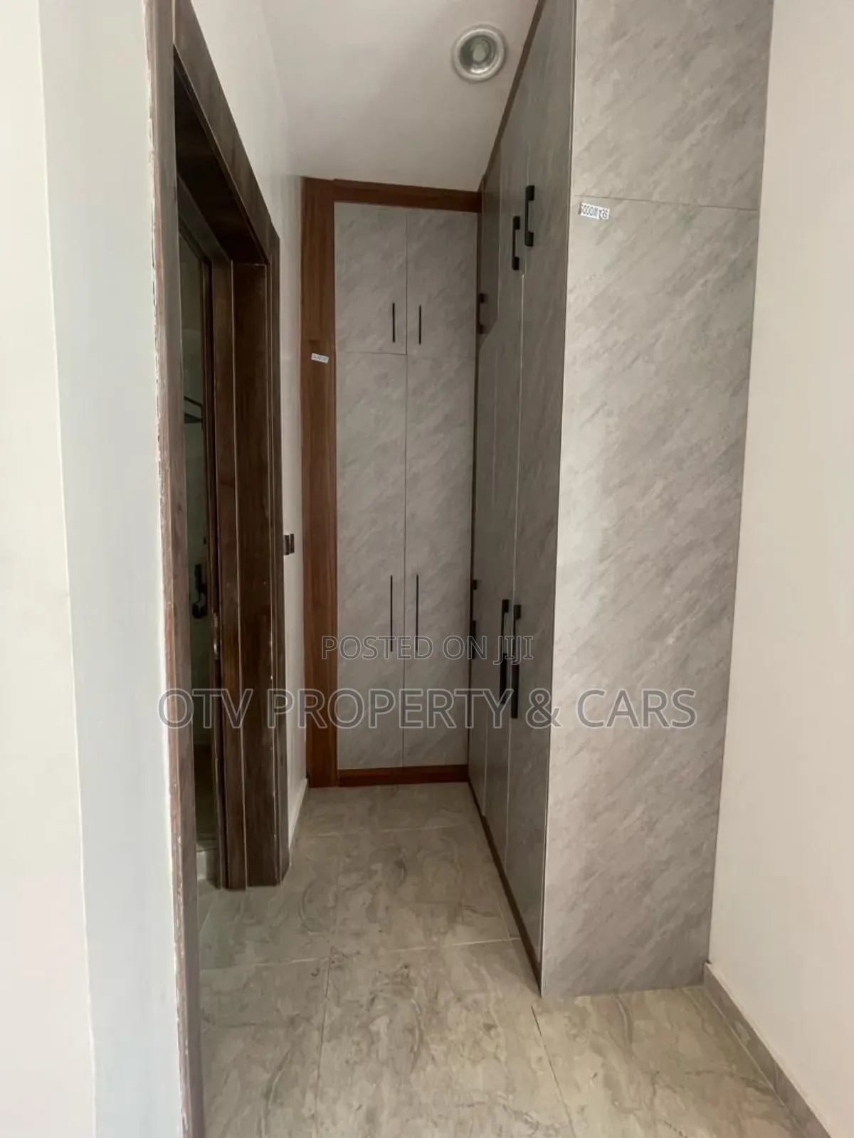 Furnished 5bdrm Duplex in Ikate for sale
