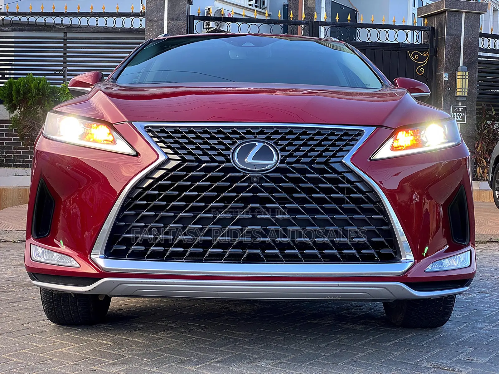 Lexus RX 350 2022 Red