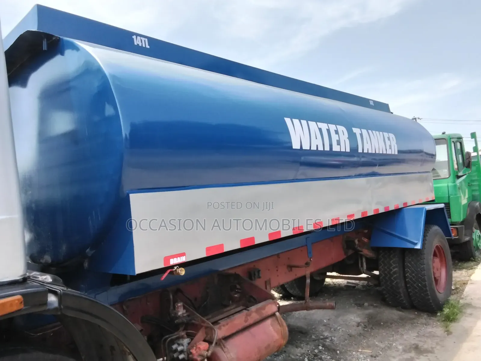 Mercedes-Benz Water Tanker Truck 2000 White