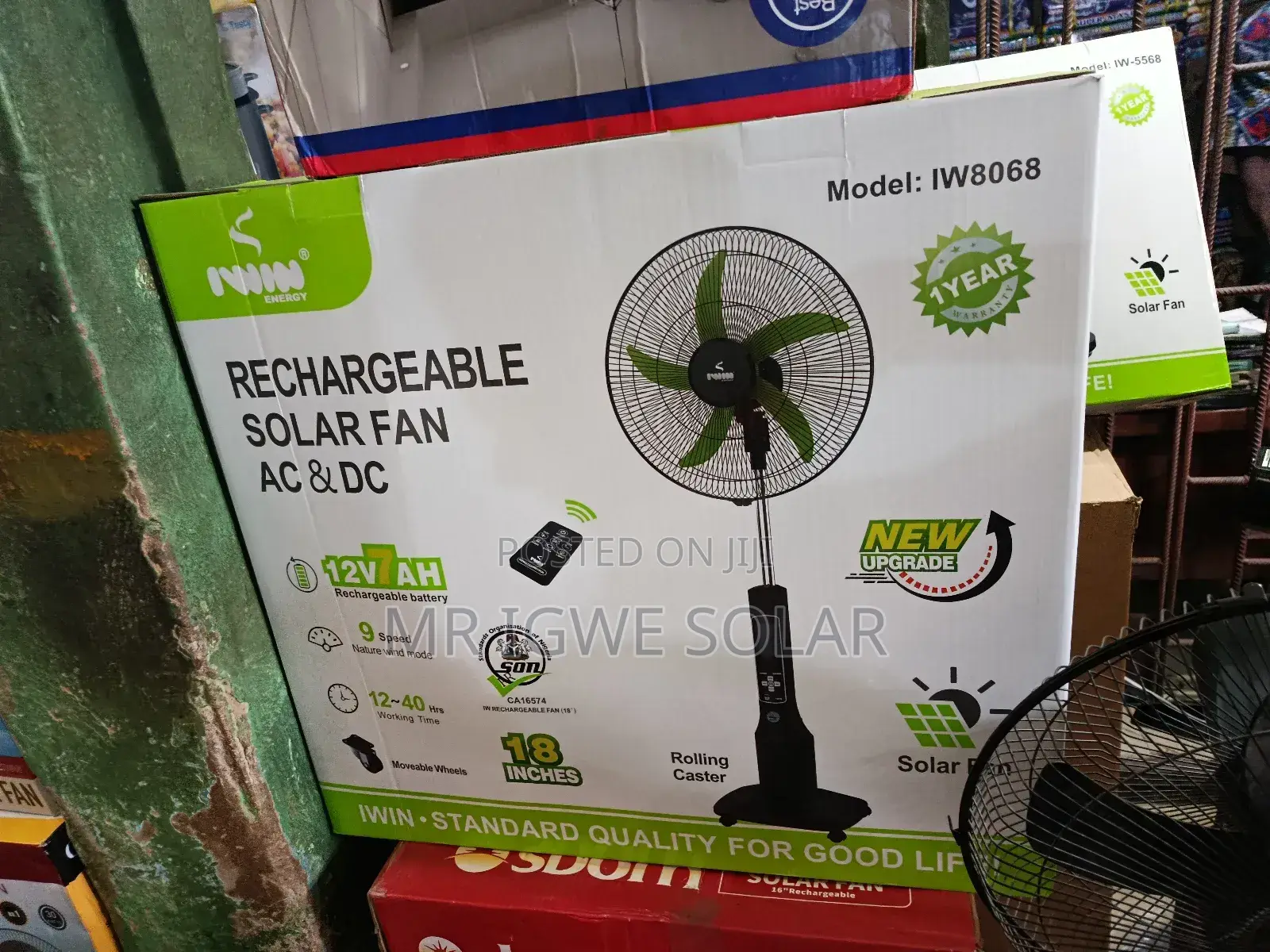 Solar Rechargeable Fan 18inches