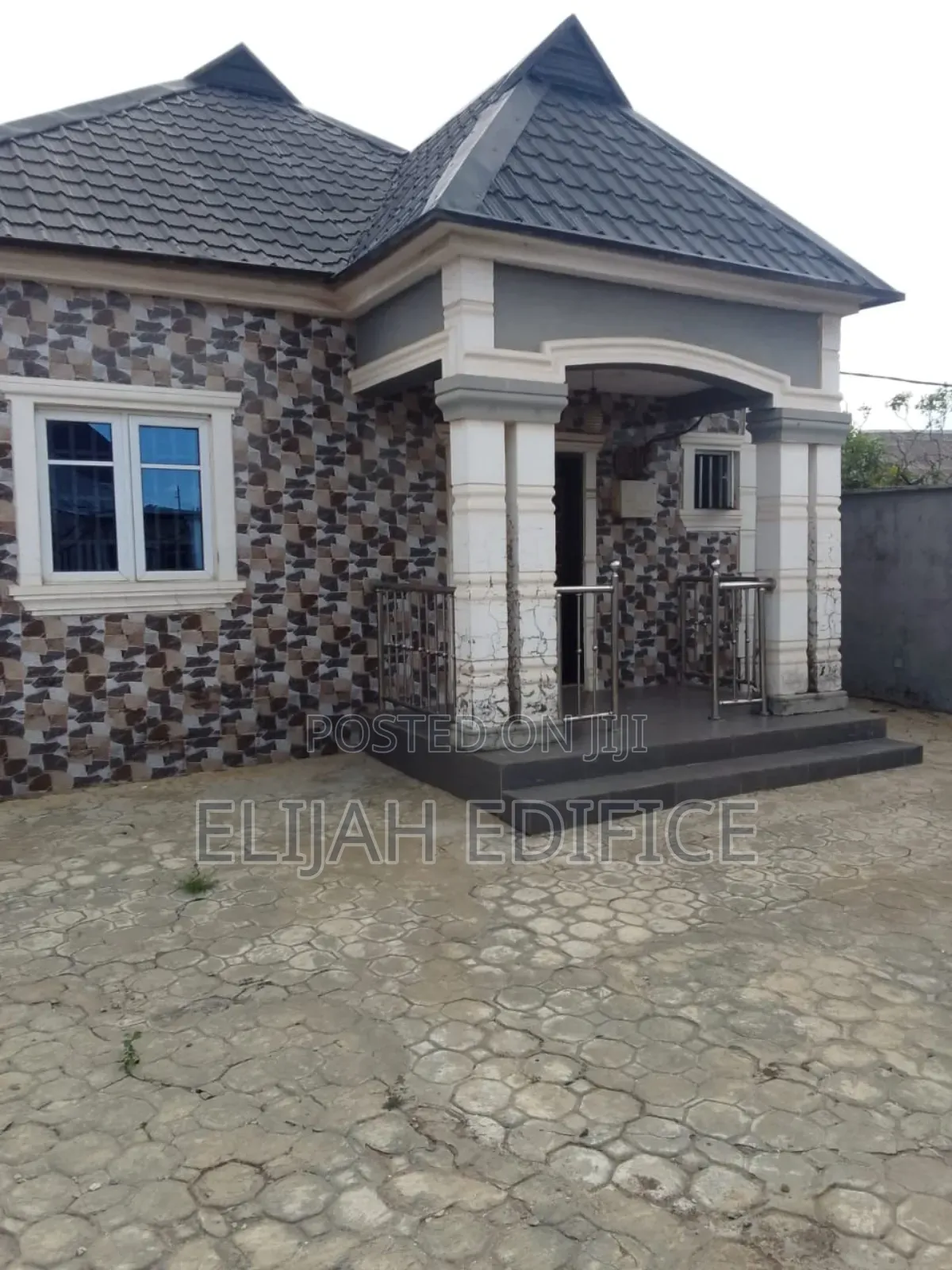 Furnished 3bdrm Bungalow in Aleke, Adamo for sale
