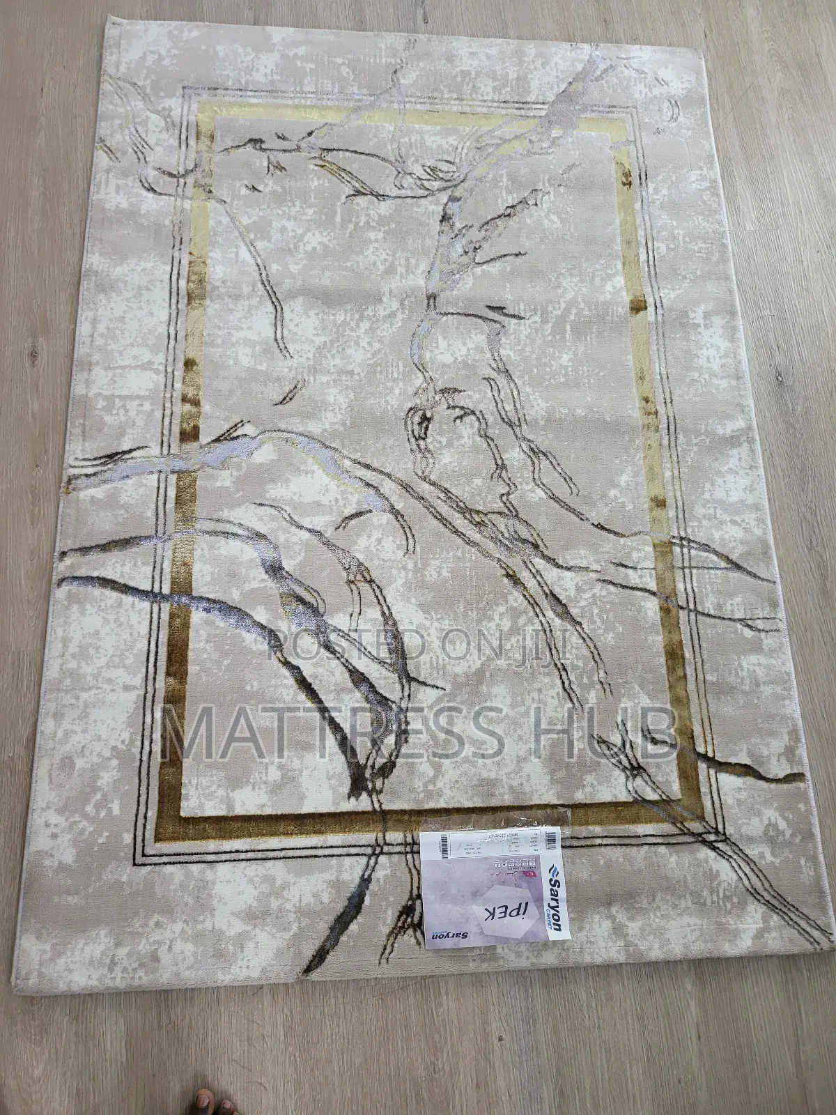 High Quality Thick Turkey Centre Rug 4feet X6 Feet