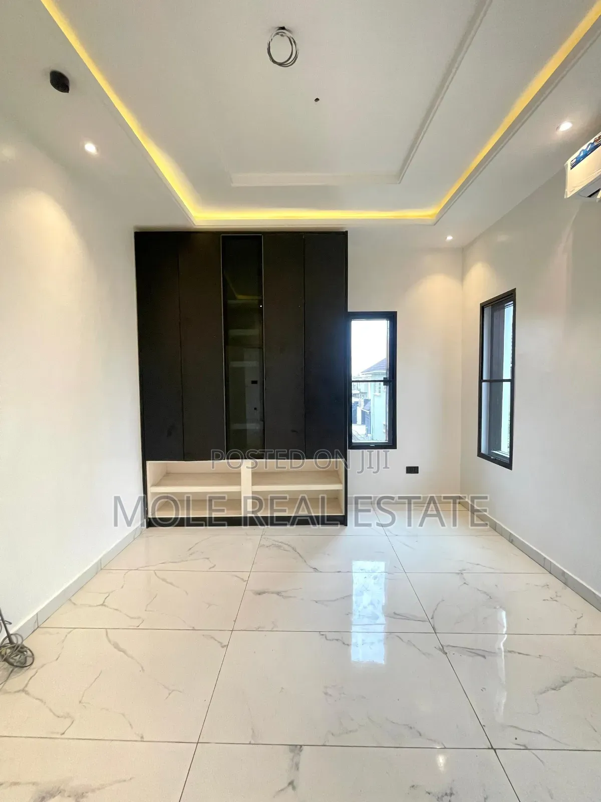 Furnished 4bdrm Duplex in Allen for sale