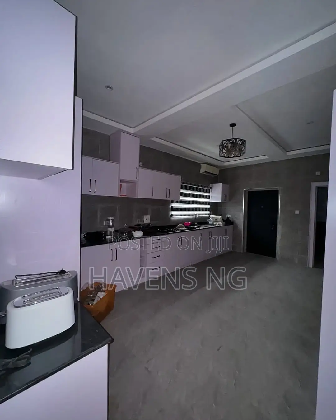 4bdrm Duplex in Eliozu for sale