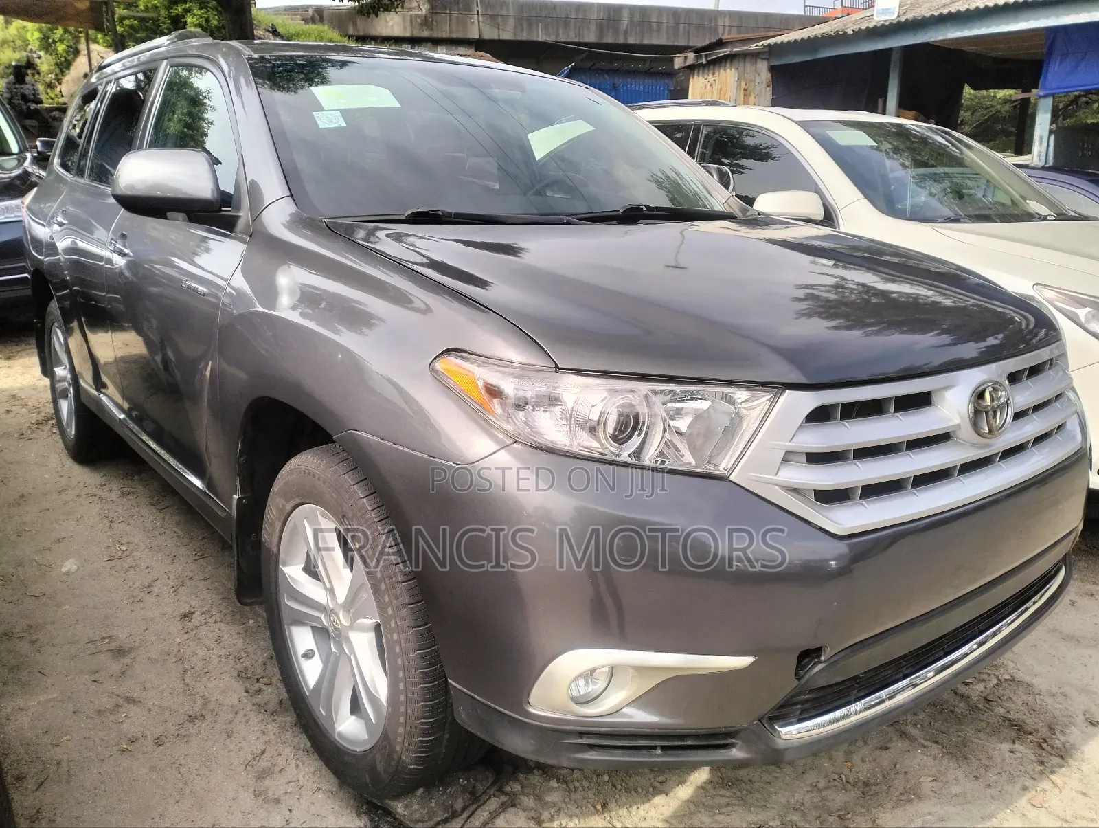 Toyota Highlander Limited 3.5l 4WD 2013 Gray
