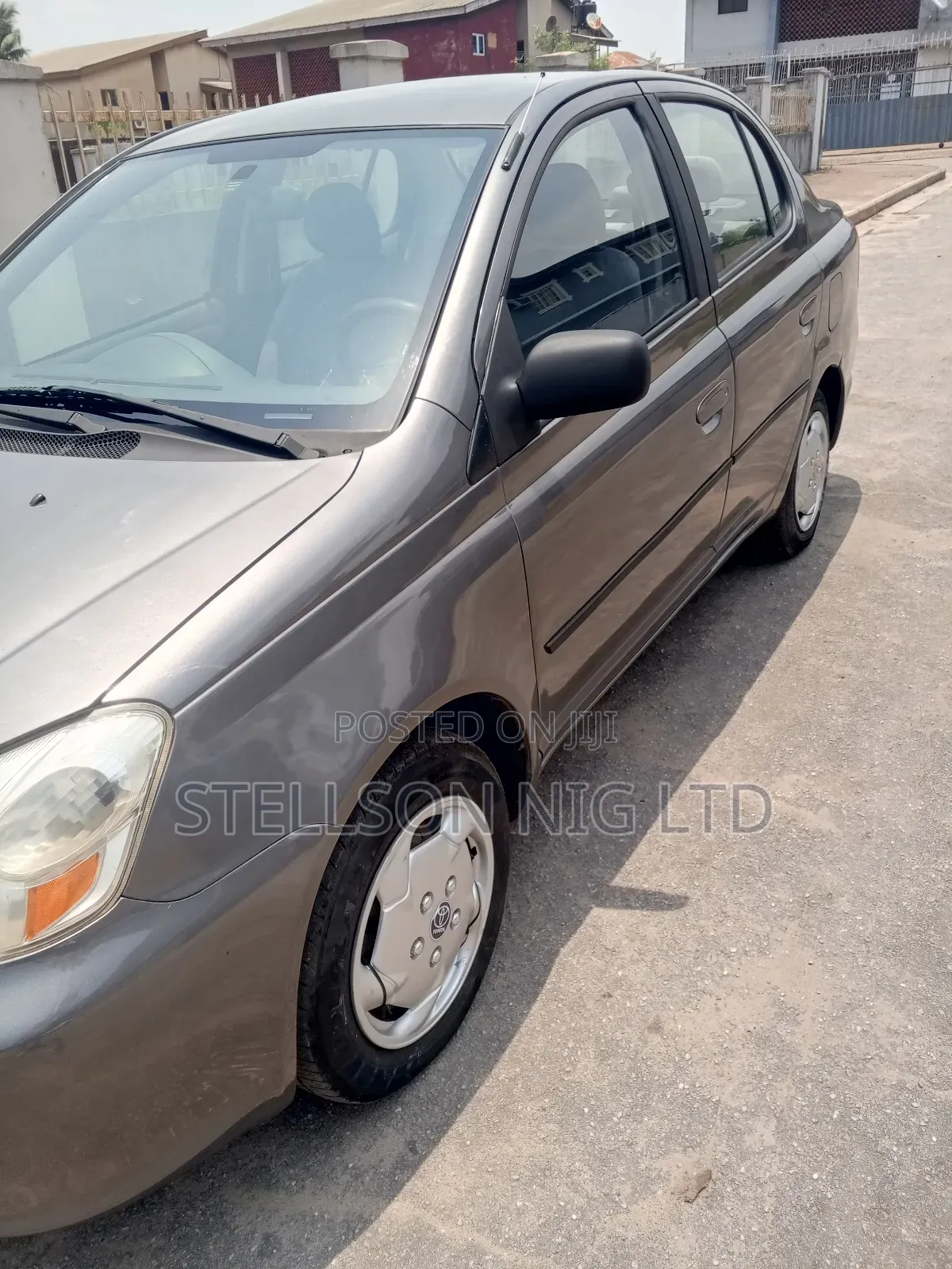 Toyota Echo 2004 Gray