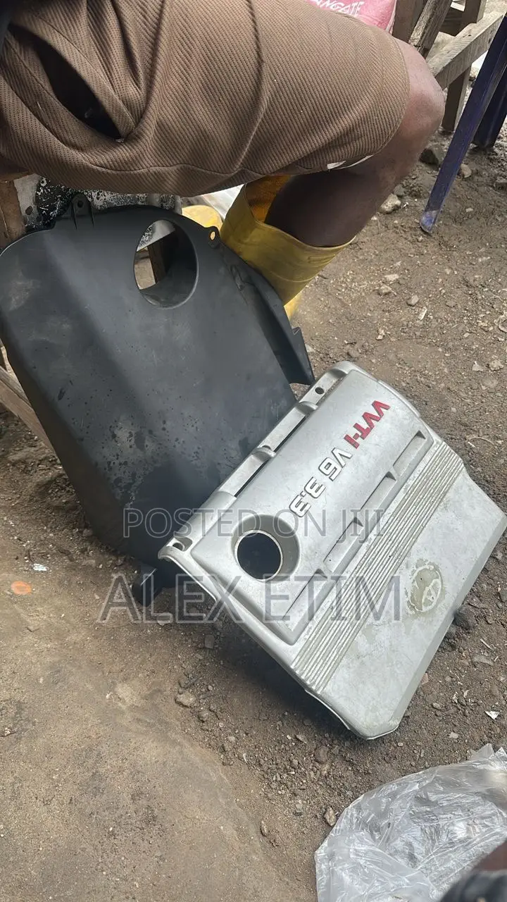 Top Engine Cover and Side Cover Rx330 Available as Seen