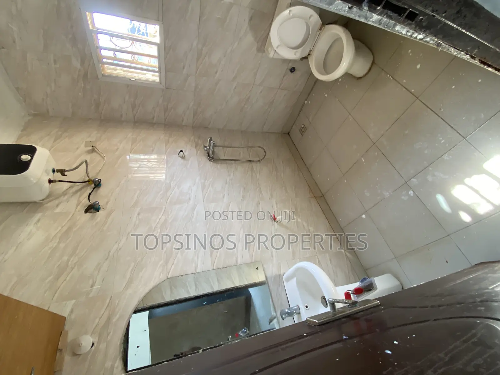 2bdrm Block of Flats in Dawaki for rent