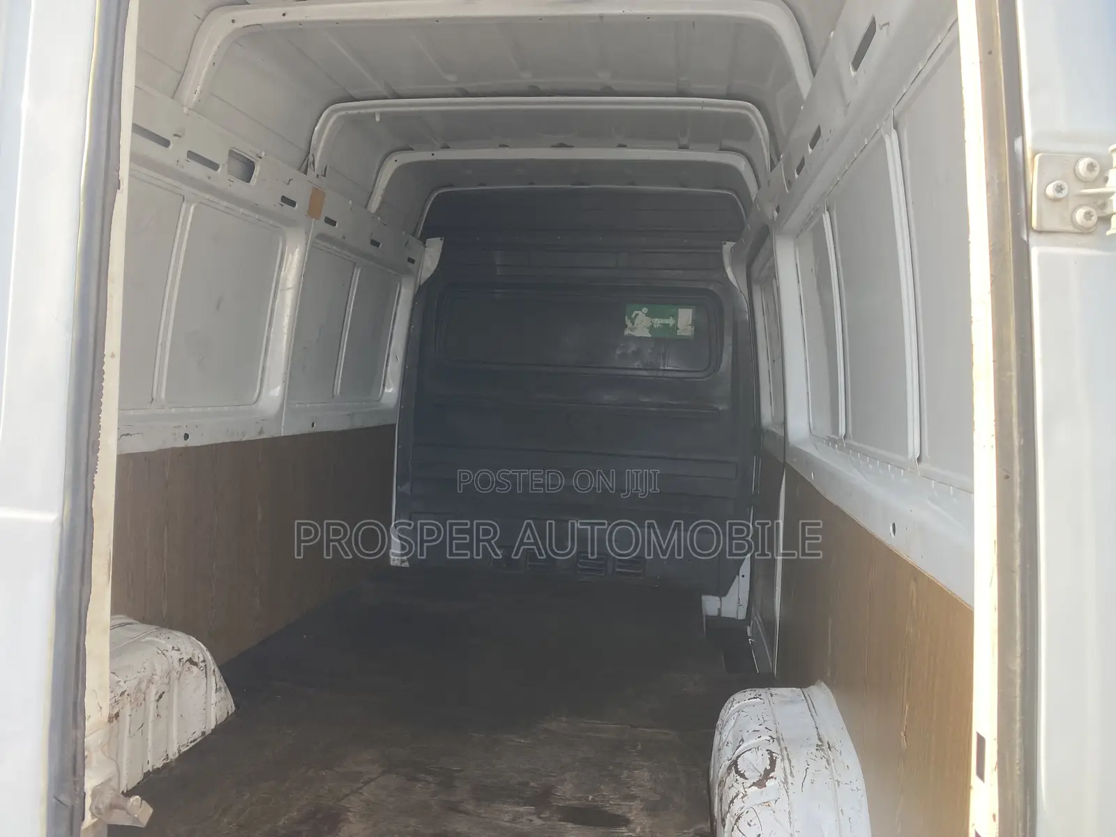 Mercedes-Benz Sprinter 2004 White