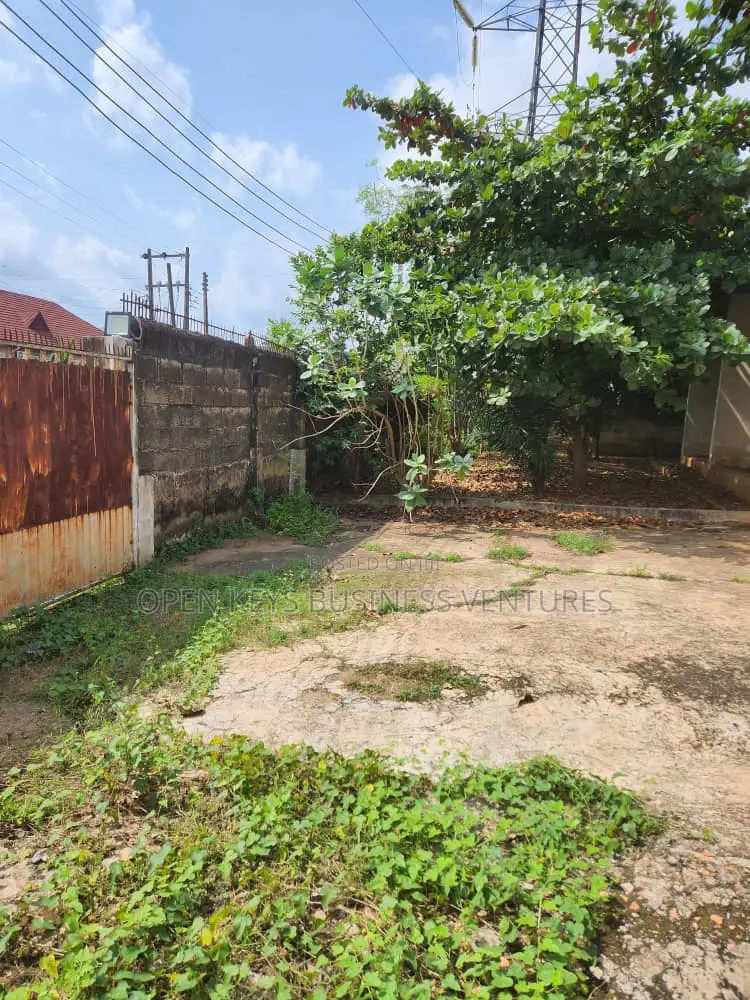 1,700sqm Expansive Plot of Land