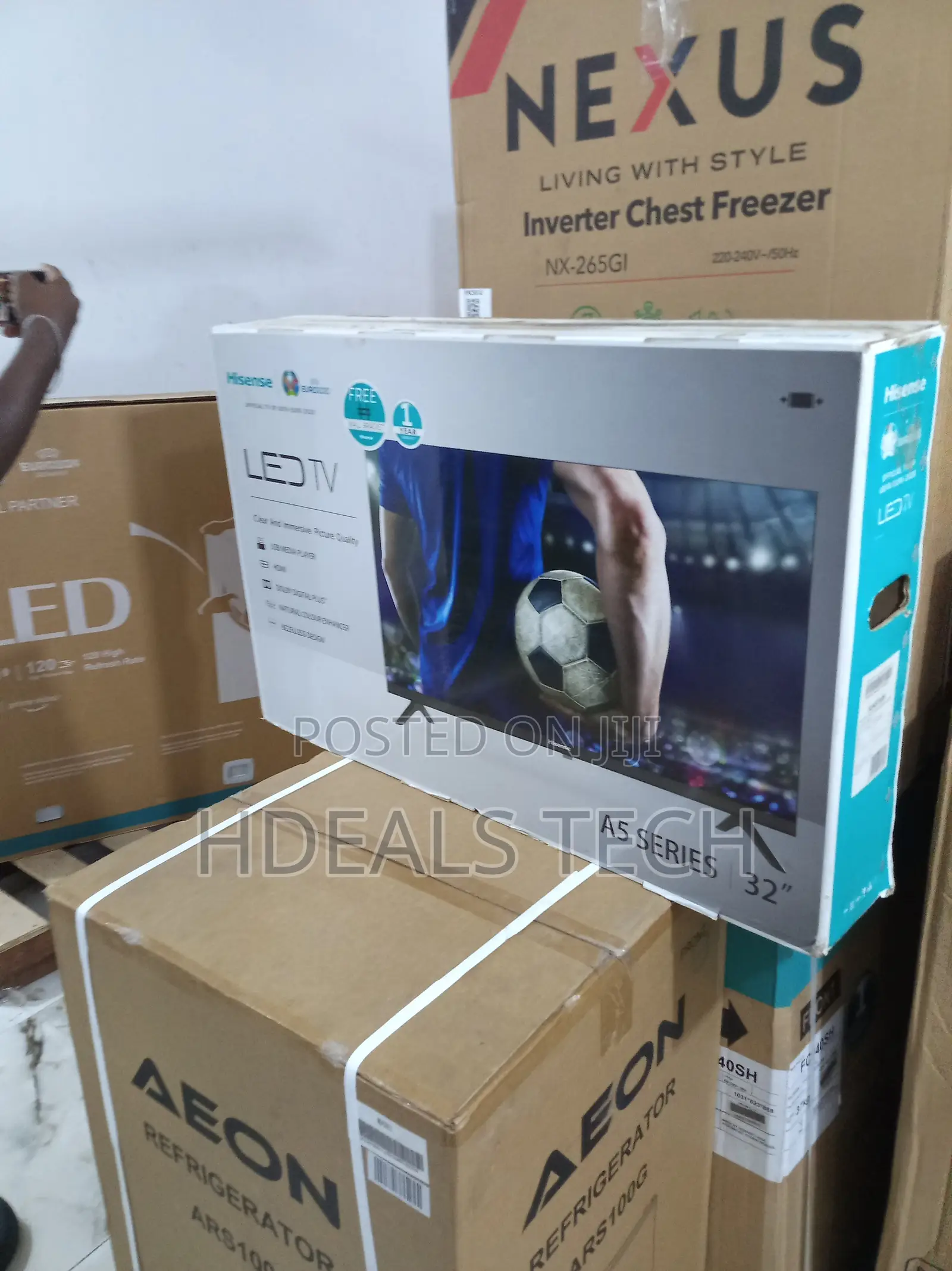 Hisense 32 Inches With Free Wall Bracket and Hdmi