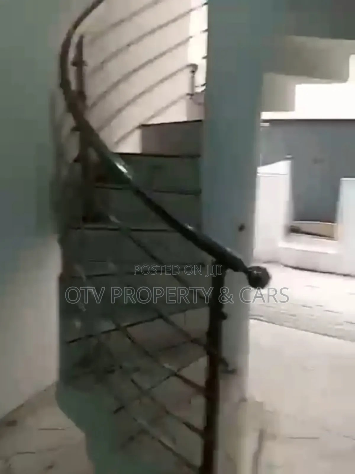 Furnished 4bdrm Townhouse/Terrace in Lekki for sale