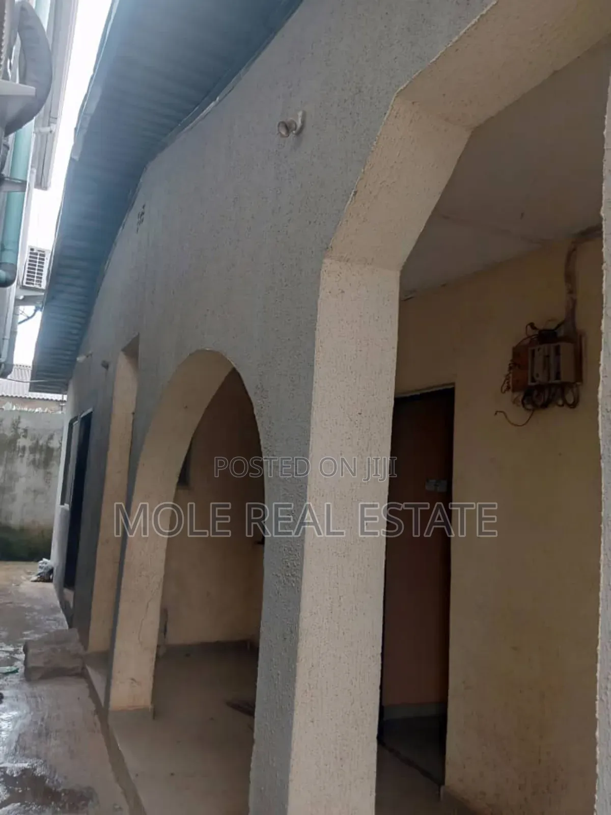Furnished 4bdrm Duplex in Custom Bustop, Ikotun/Igando for sale
