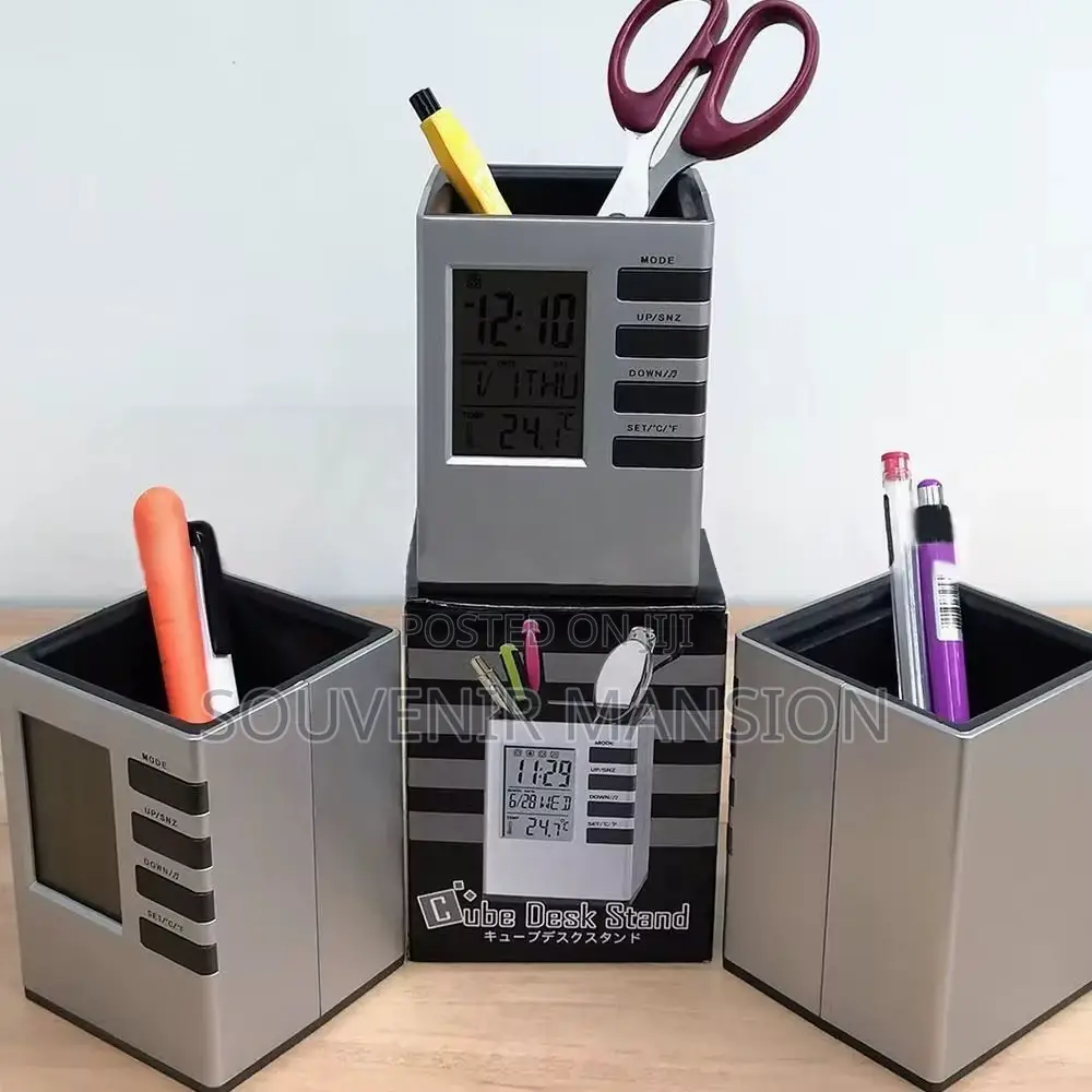 Cube Desk Stand