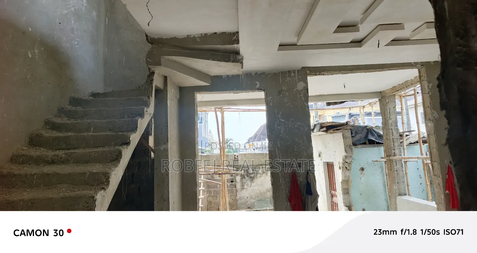 4bdrm Townhouse/Terrace in Sangotedo for sale