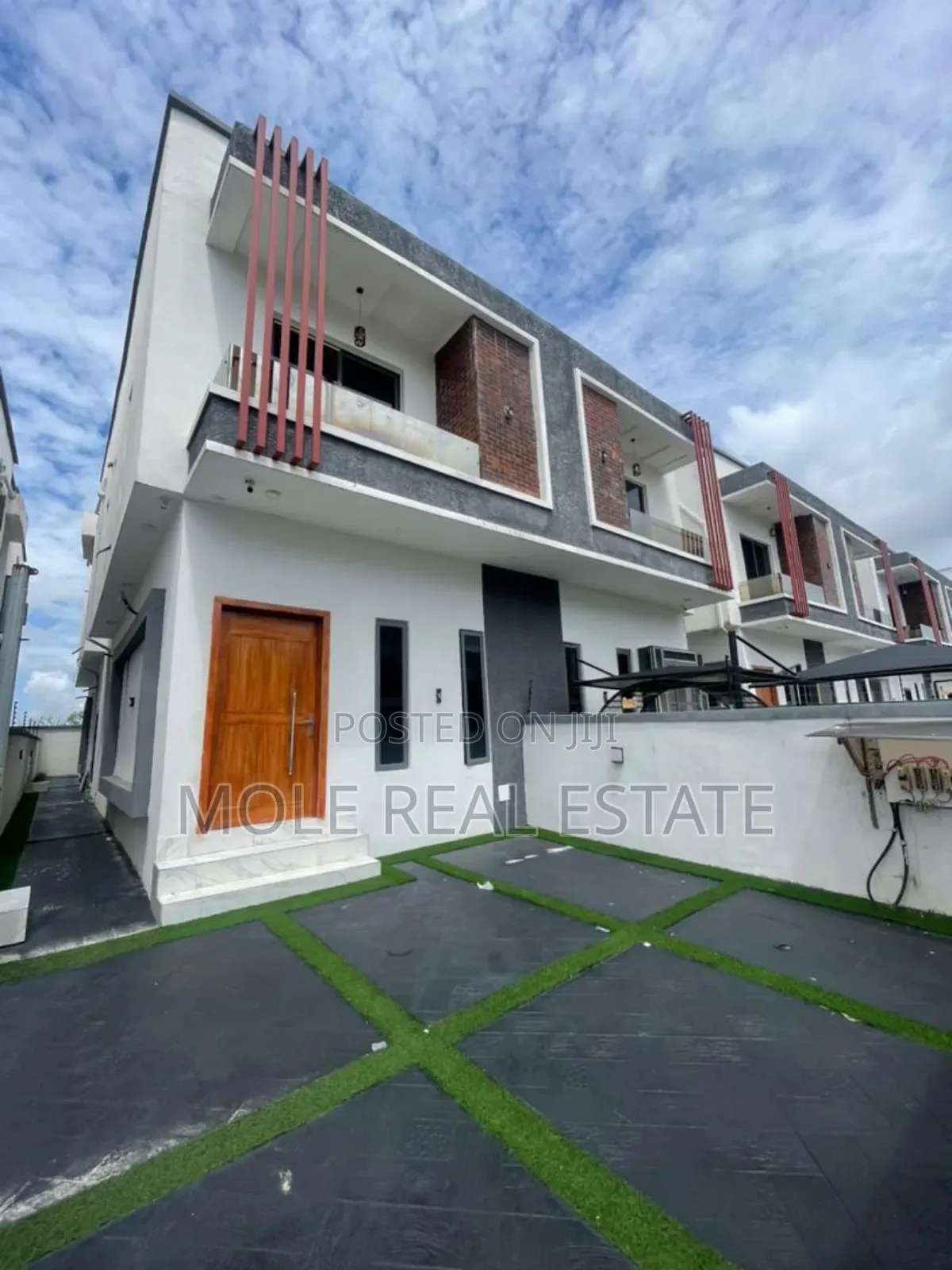 Furnished 4bdrm Duplex in Spar Rd, Lekki for sale