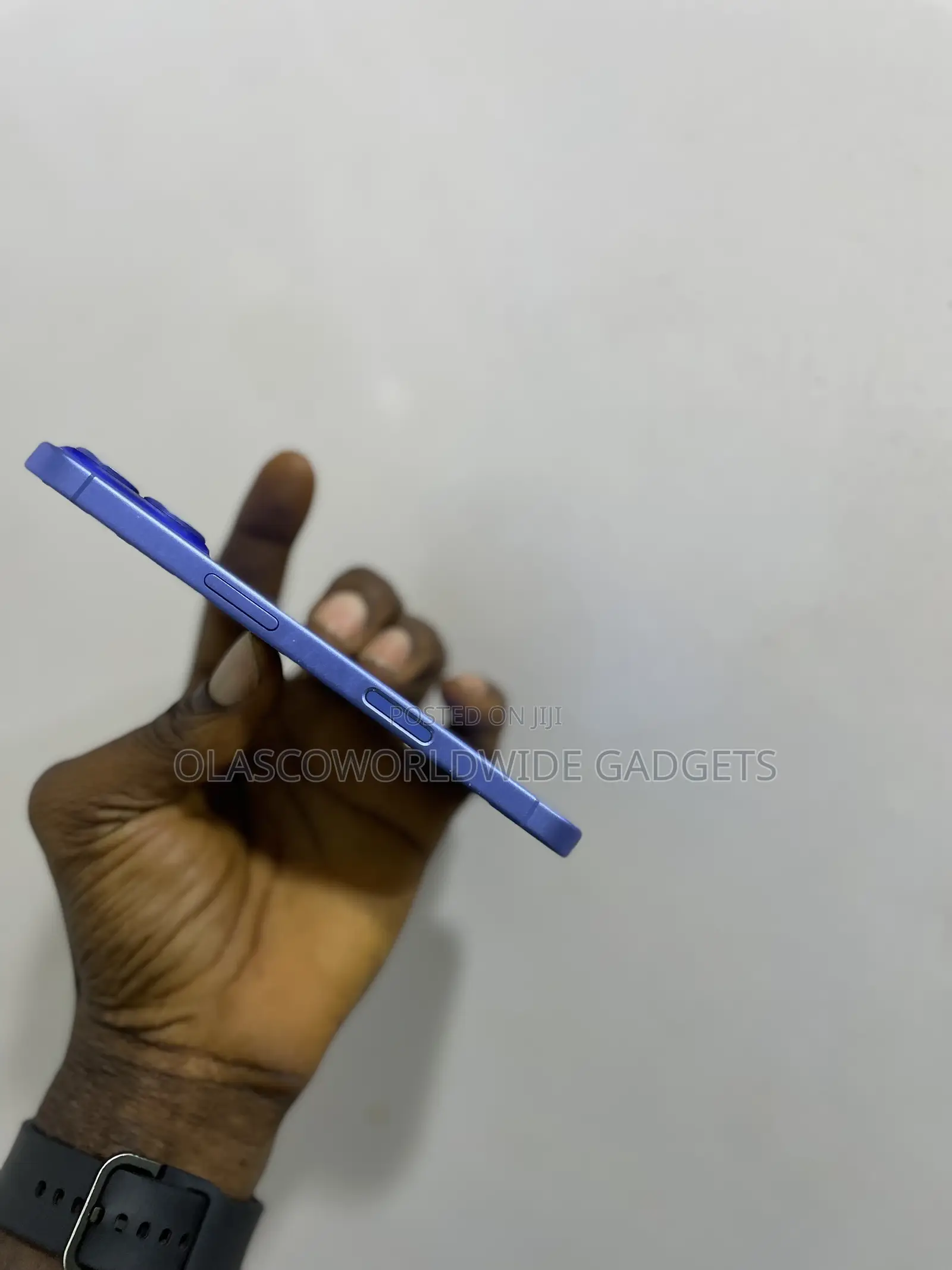 Apple iPhone 16 128 GB Blue