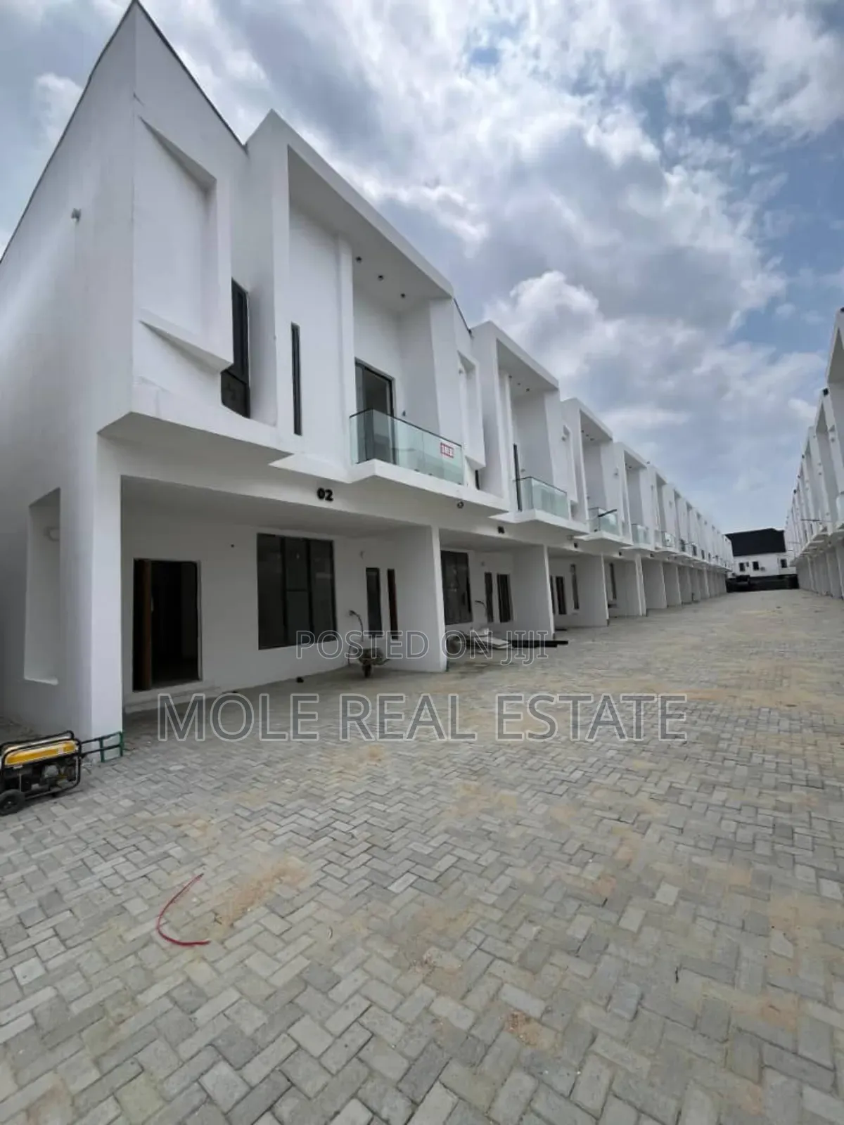 Furnished 4bdrm Duplex in Spar Rd, Lekki for sale