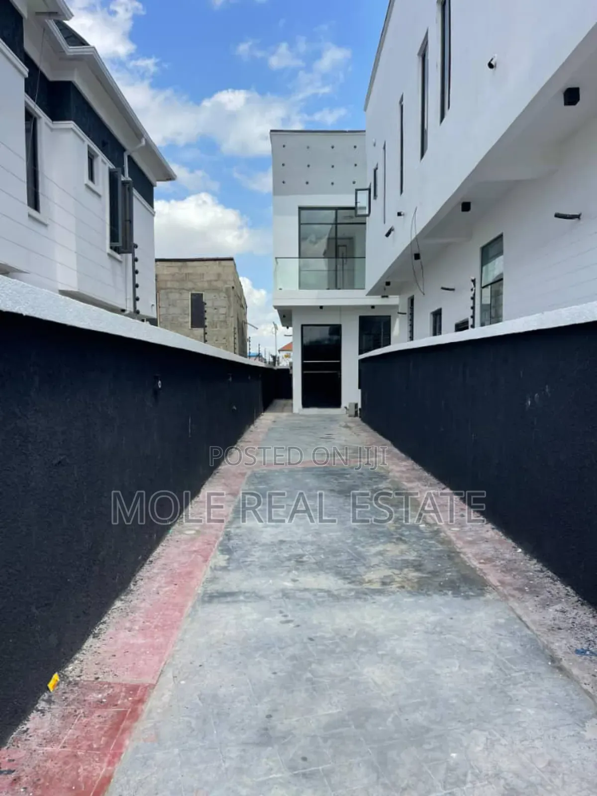 Furnished 4bdrm Duplex in Spar Rd, Lekki for sale