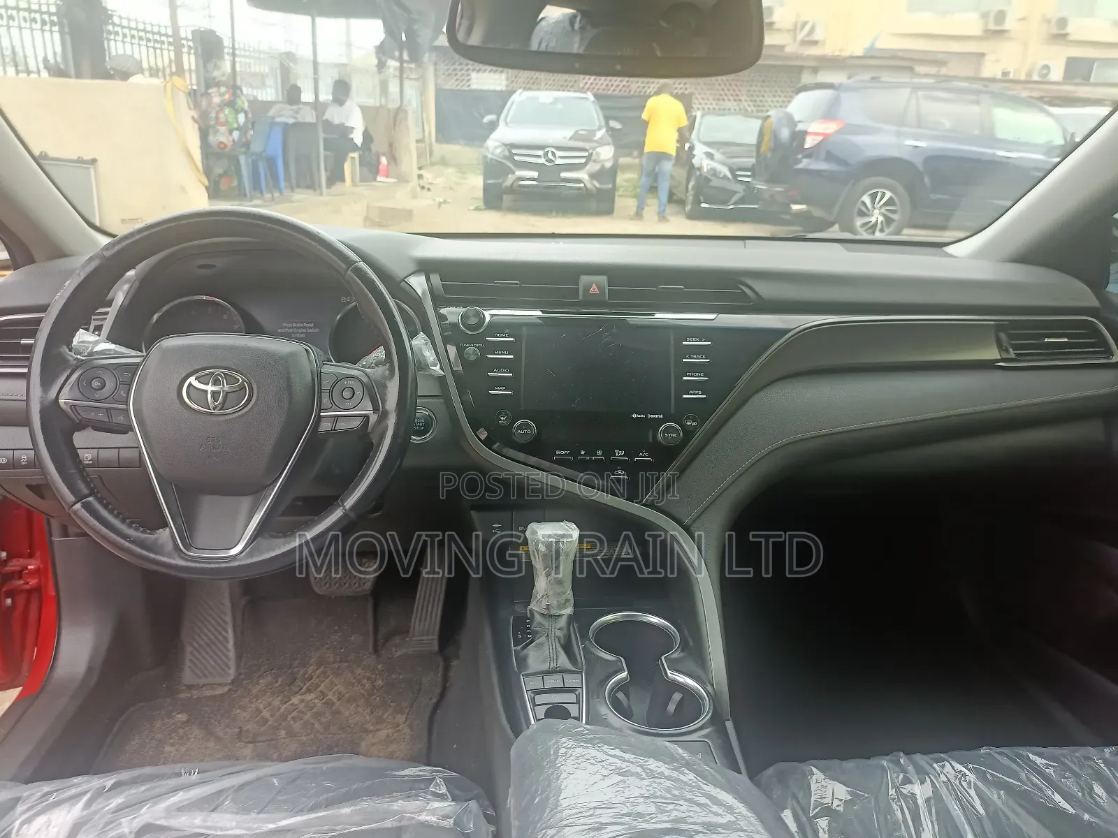 Toyota Camry XSE (2.5L 4cyl 8A) 2019 Red