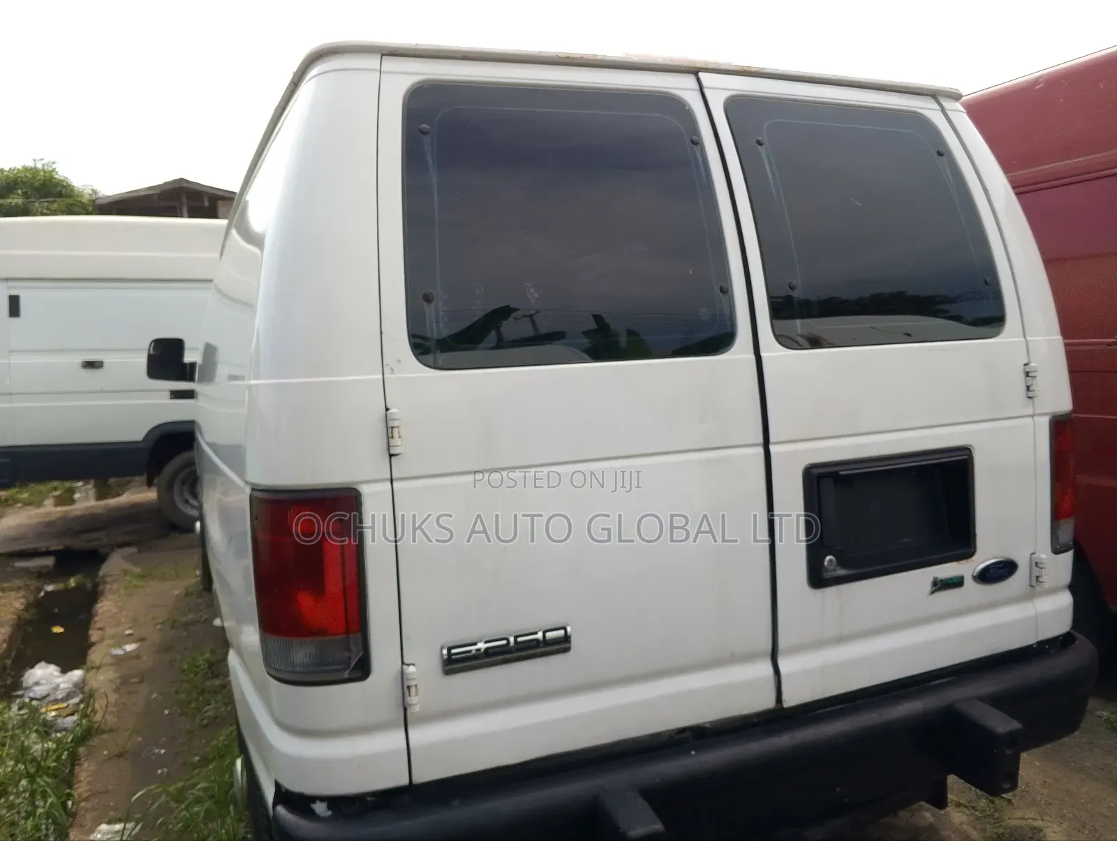 Ford E250 2011 White