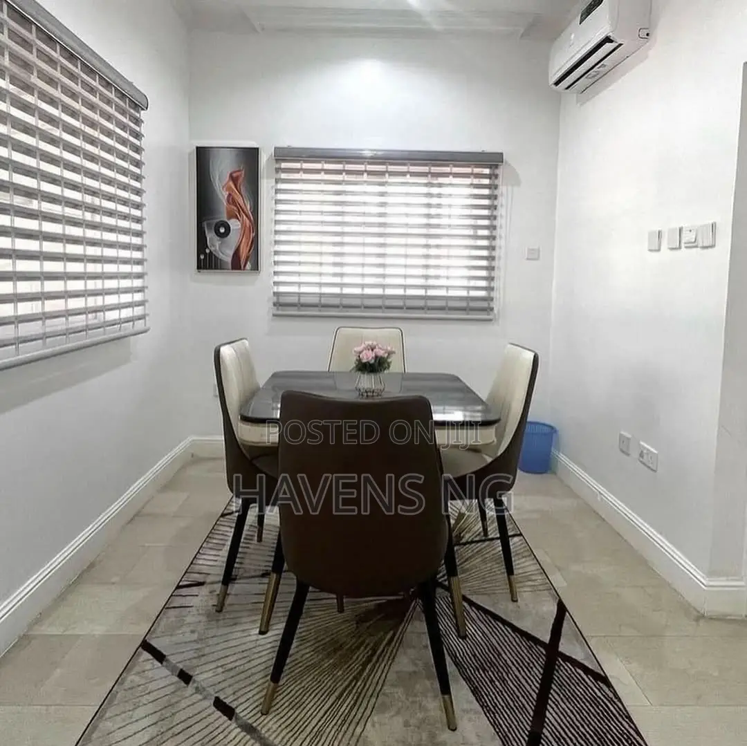 Beautiful 2-Bedroom Apartment for Shortlet in Wuse 2