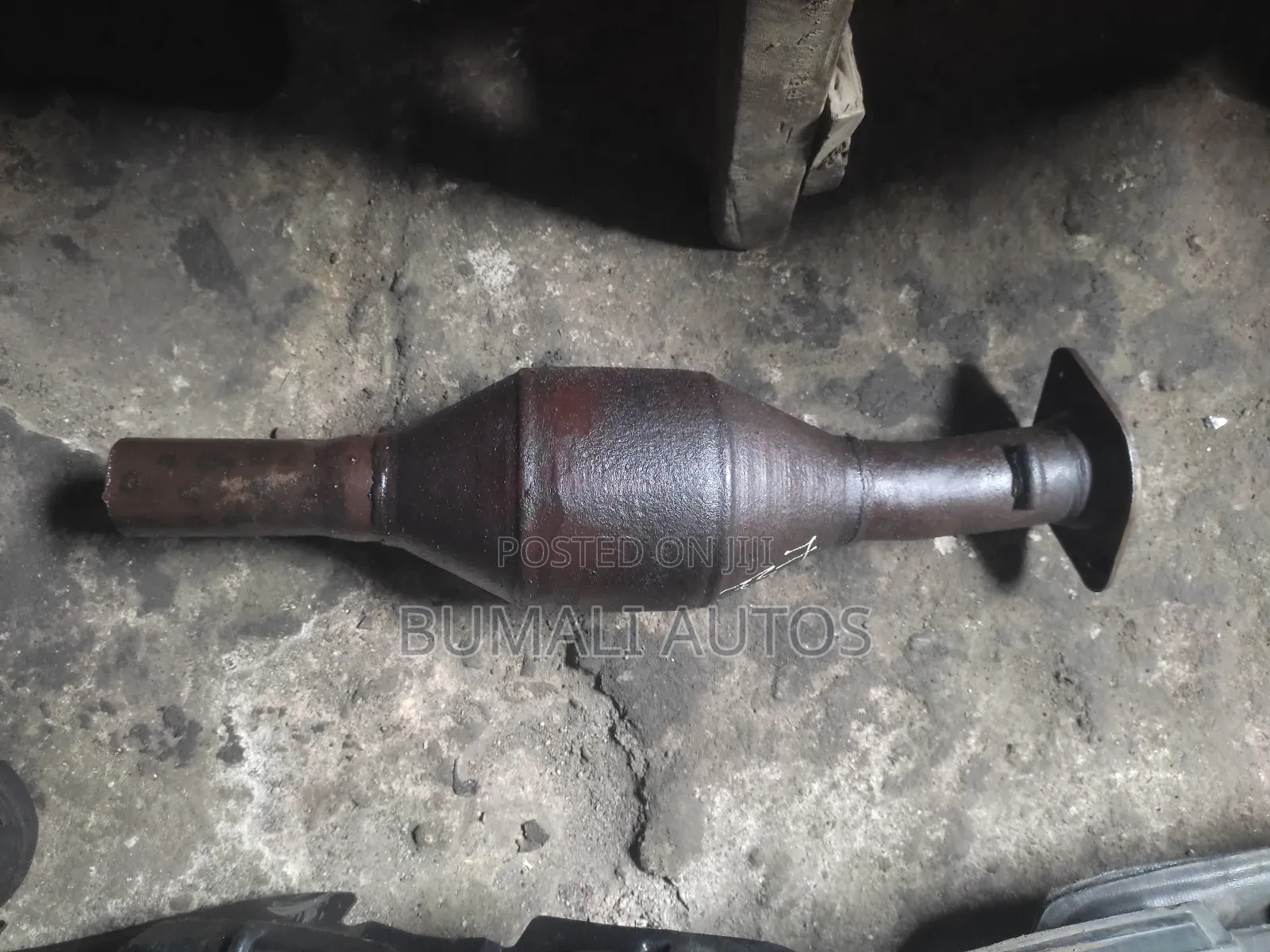 Center Catalyst for Toyota Highlander 2005-2012 Model
