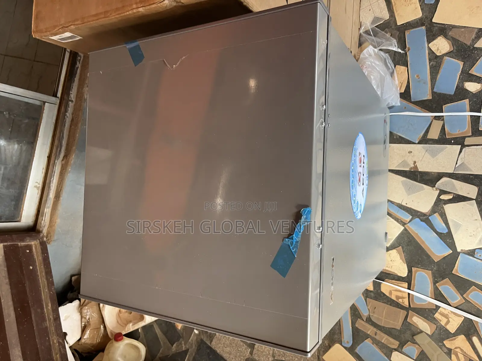 100l Original Aeon Chest Freezer