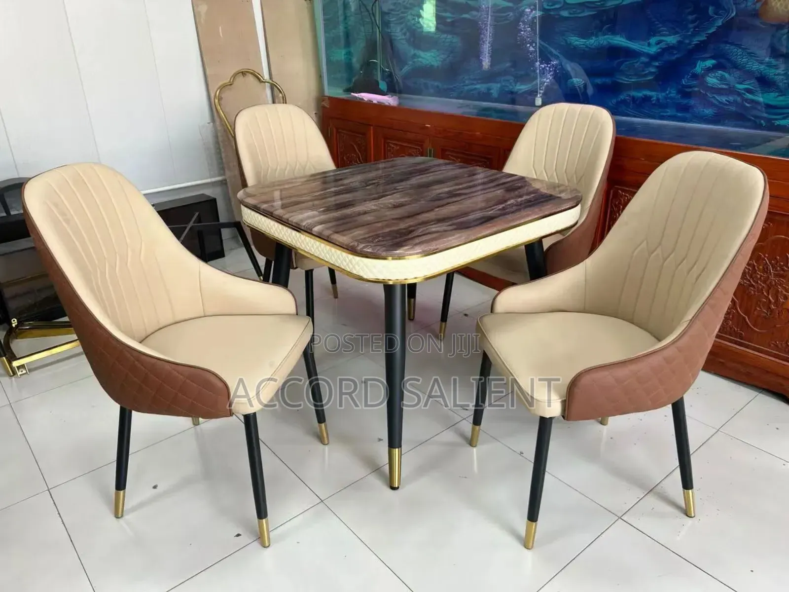 Classic 4 Seater Marble Dining