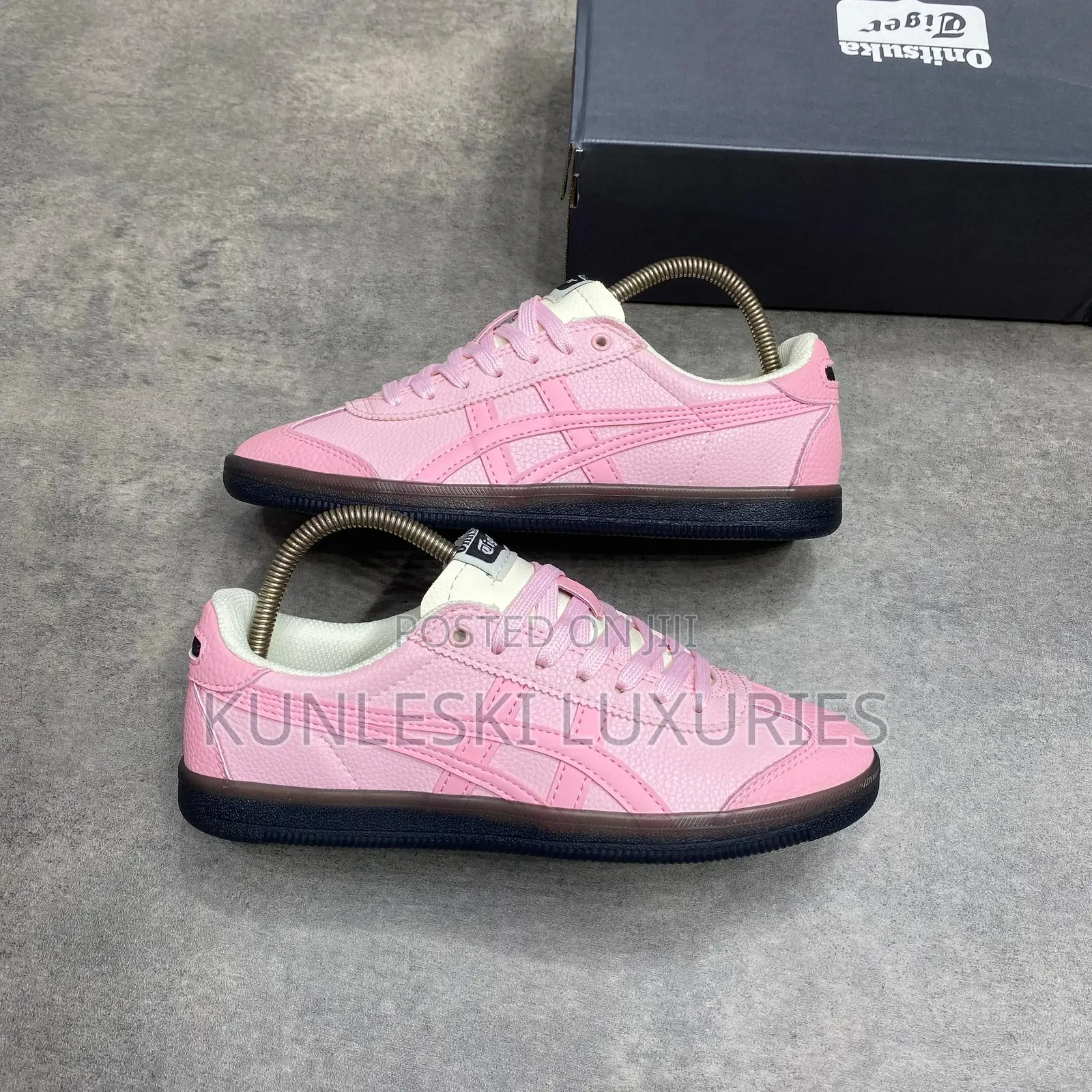 Original Asics Onitsuka Tiger Tokuten Pastel Pink Sneakers