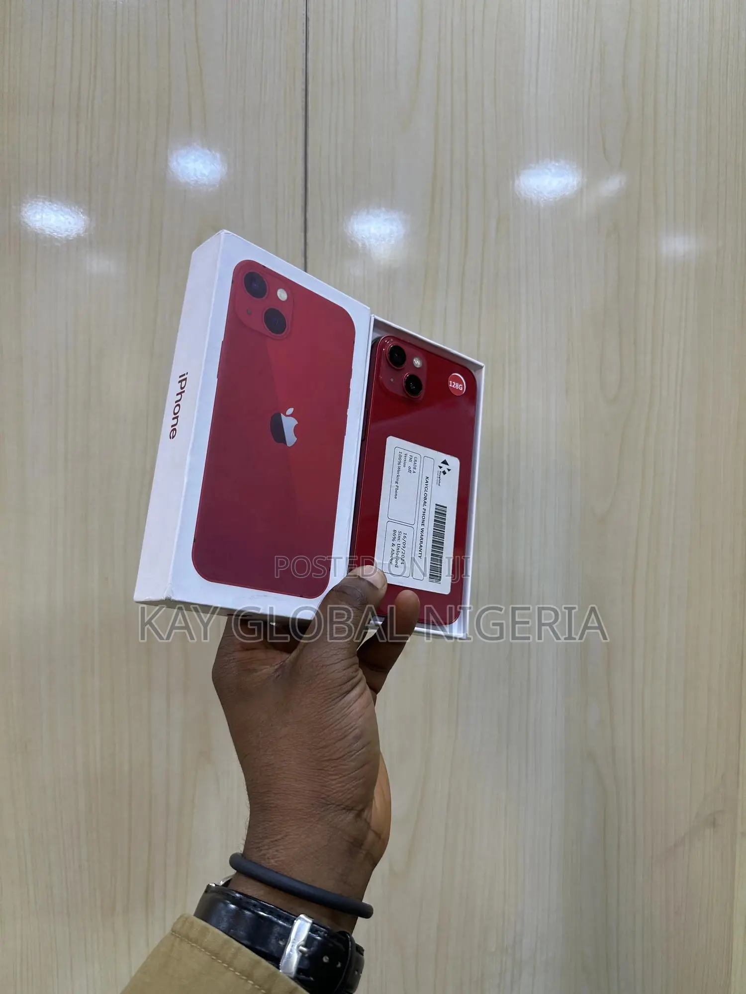 Apple iPhone 13 128 GB Red