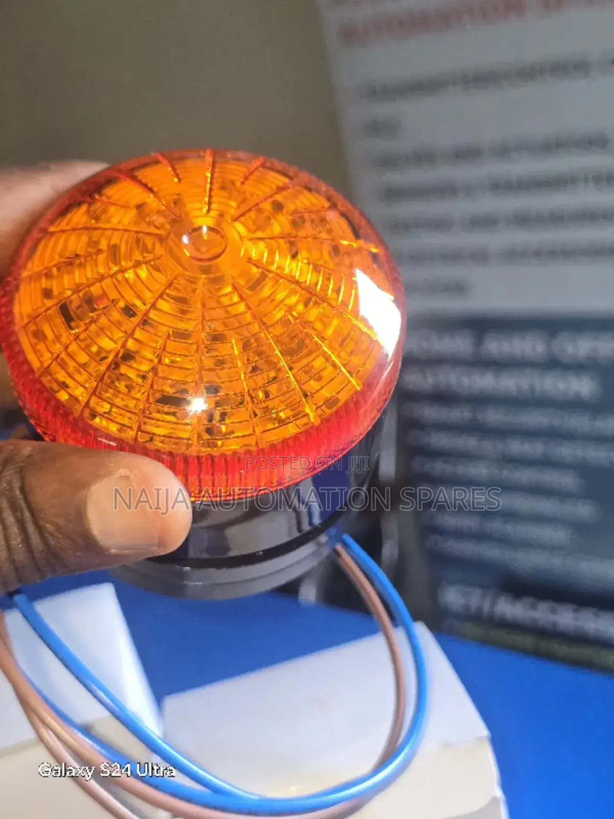 Flashing Panel Mount Xenon Beacon 230vac Amber STX-230a-A