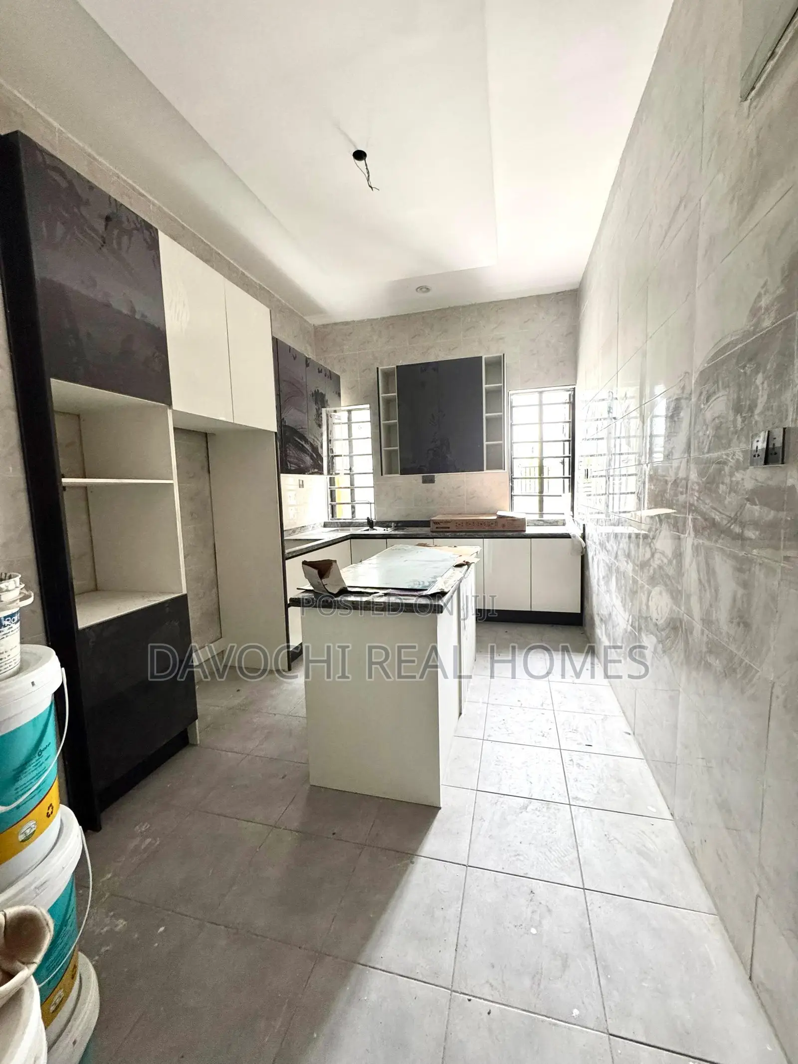4bdrm Duplex in Orchid Road, Lekki Phase 2 for rent