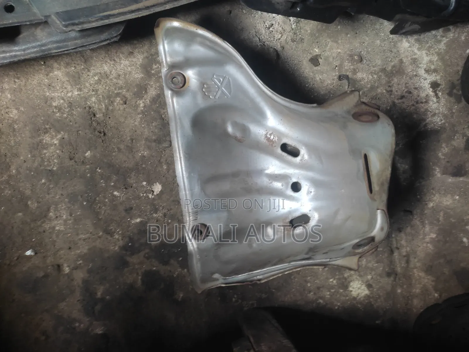 Manifold Cover for Toyota 2.7 Camry
