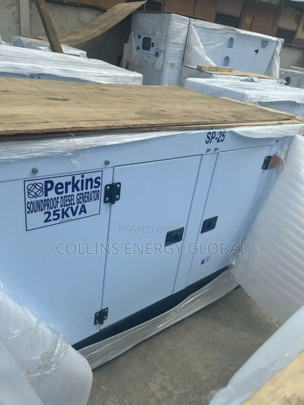25kva Uk Perkins Soundproof Copper Coil Generator
