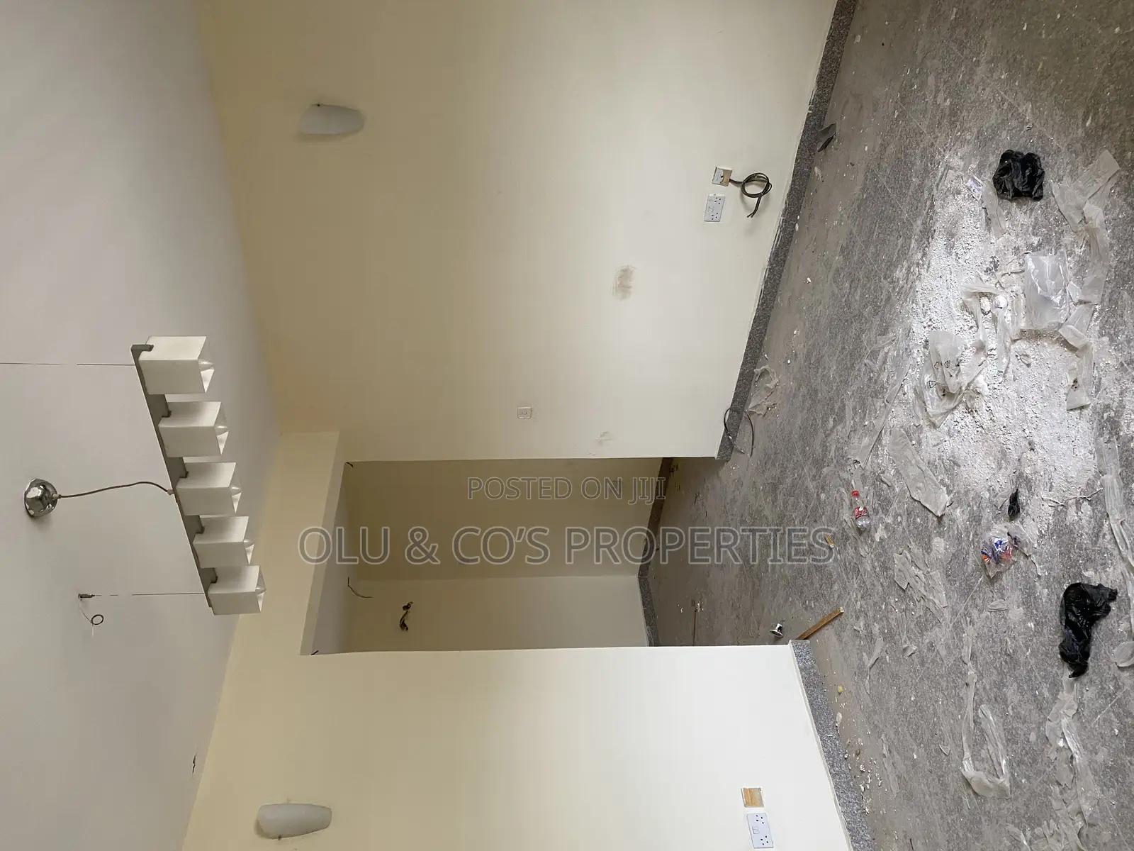 2bdrm Block of Flats in Aco Amac Estate, Lugbe District for rent