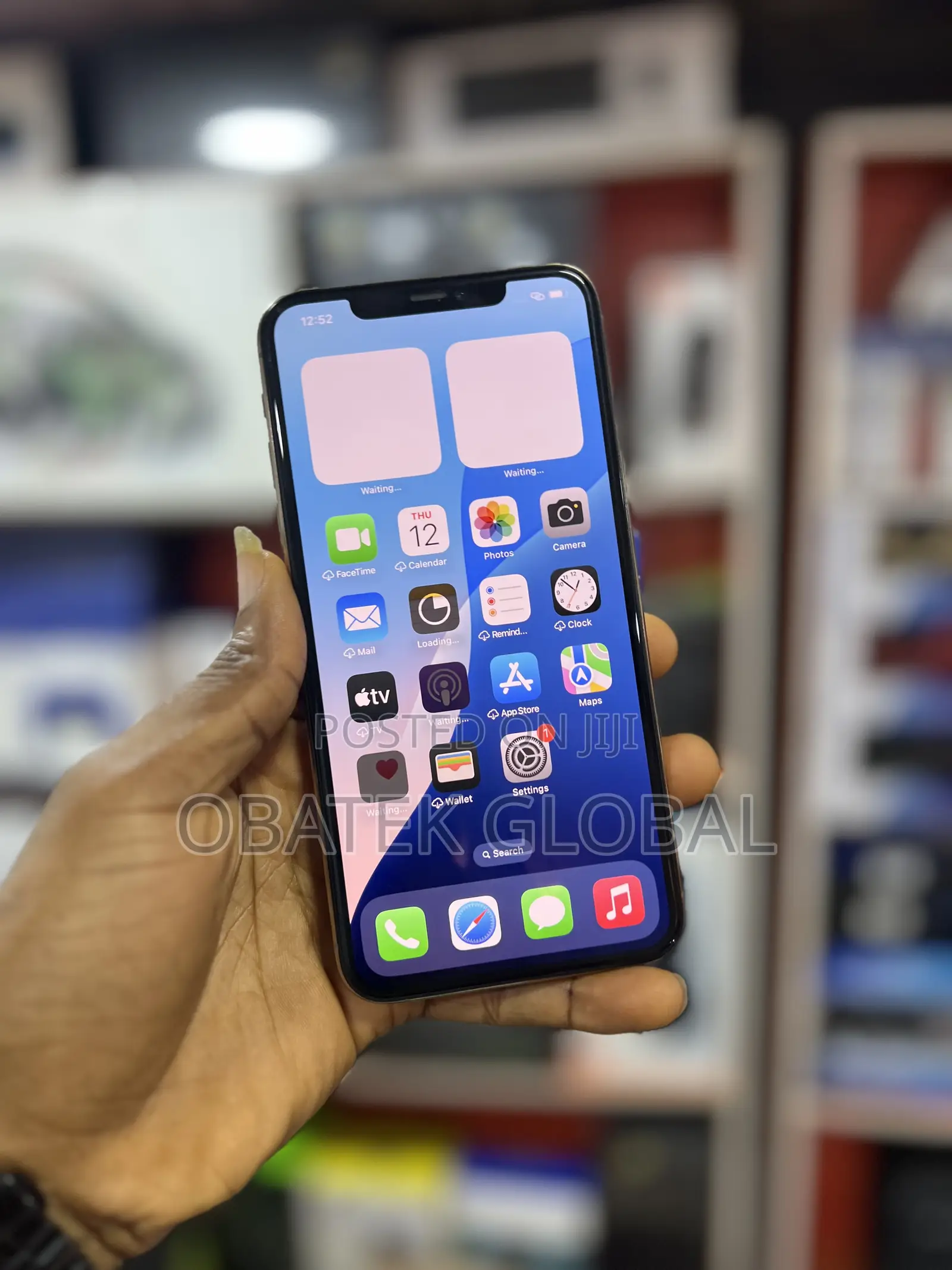 Apple iPhone 11 Pro Max 64 GB Gold