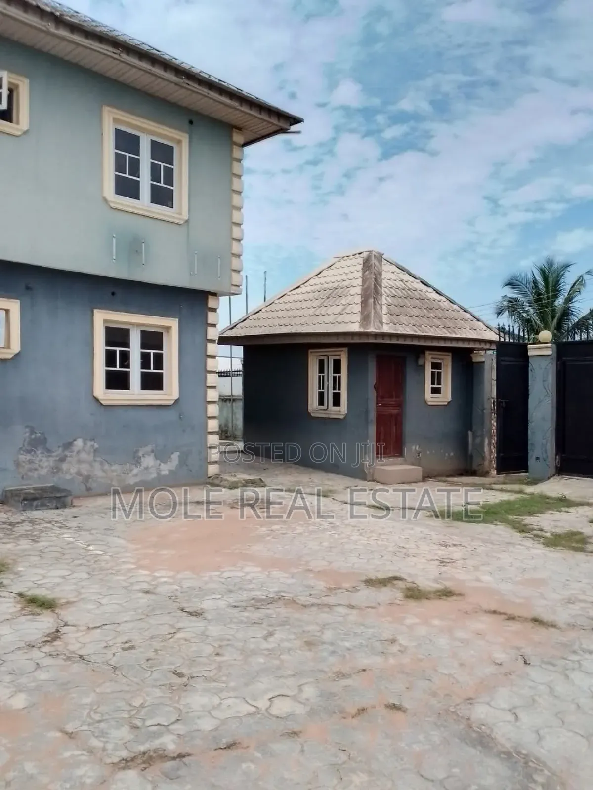 2400sqm (4 Plots ) 26 Room Funt. Hotel Pool Aton Ogun State